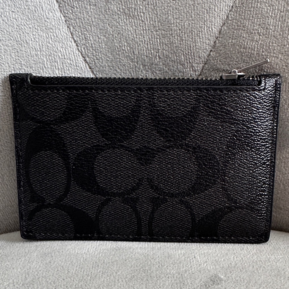 Coach Monogram zip card case - Picture 5 of 11